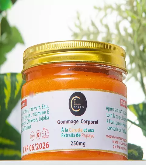 Gommage corporel à la carotte et aux extraits de papaye
